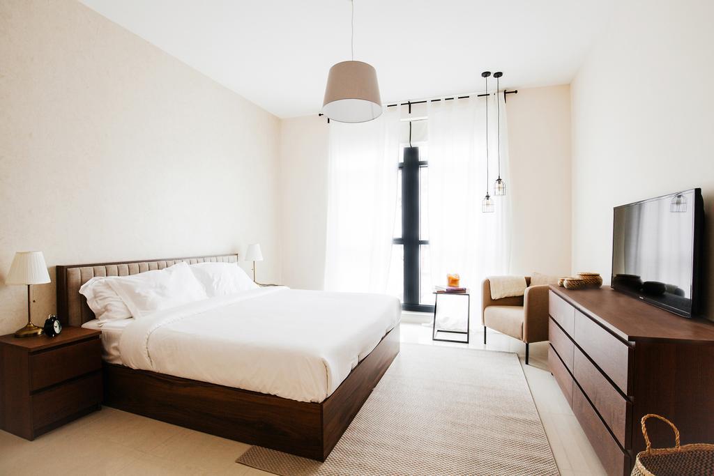 Fantastay - Downtown Dubai Esterno foto